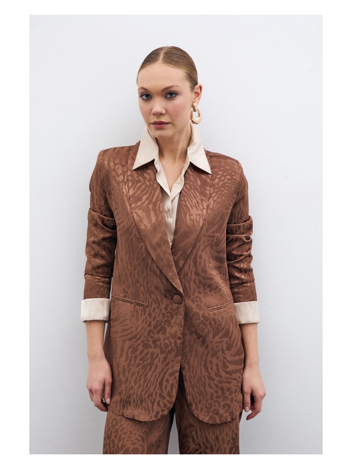 Sateen Desenli Saten Ceket - Vizon - Görsel 8