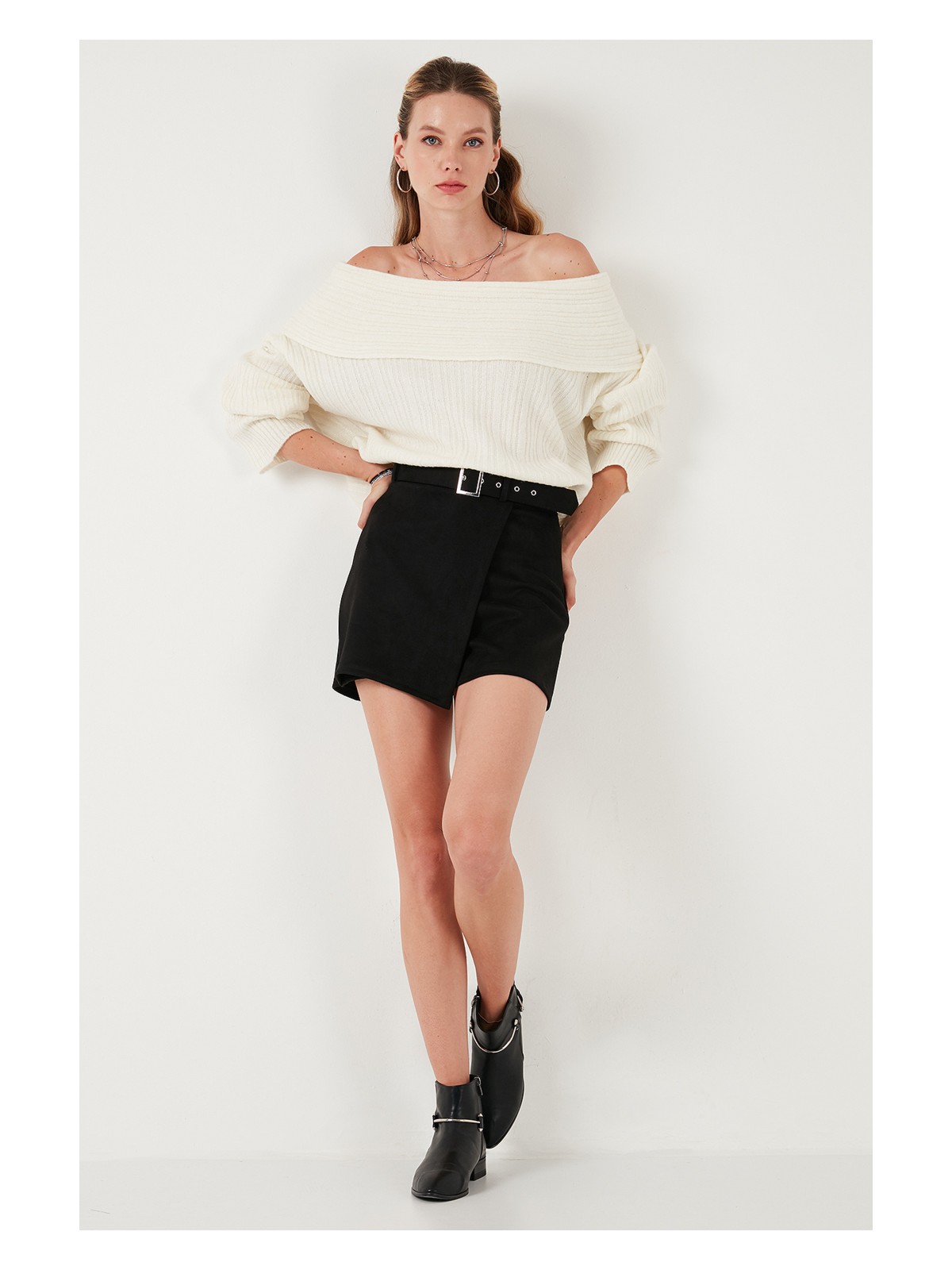 Lela Oversize Fit Madonna Yaka Triko Kazak Bayan KAZAK 4615216 - Görsel 3