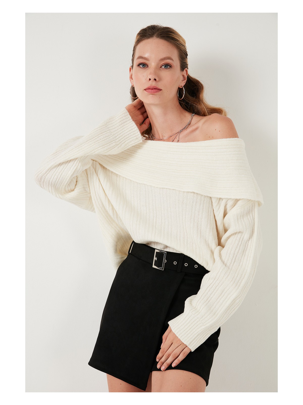 Lela Oversize Fit Madonna Yaka Triko Kazak Bayan KAZAK 4615216 - Görsel 5