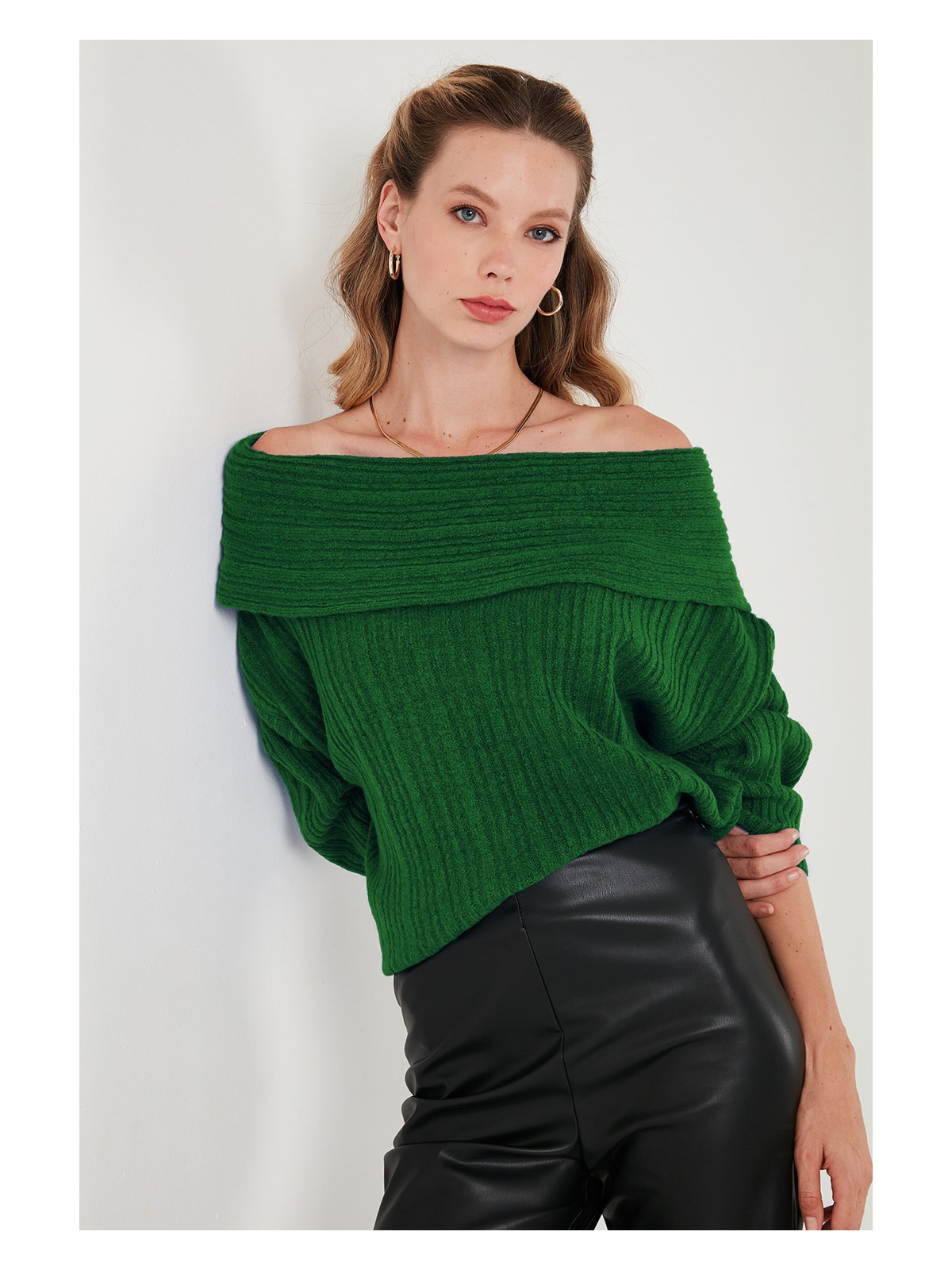 Lela Oversize Fit Madonna Yaka Triko Kazak Bayan KAZAK 4615216 - Görsel 5