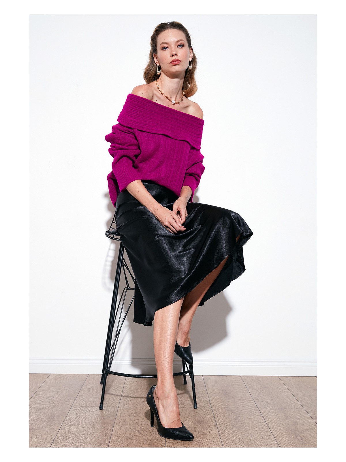 Lela Oversize Fit Madonna Yaka Triko Kazak Bayan KAZAK 4615216 - Görsel 2