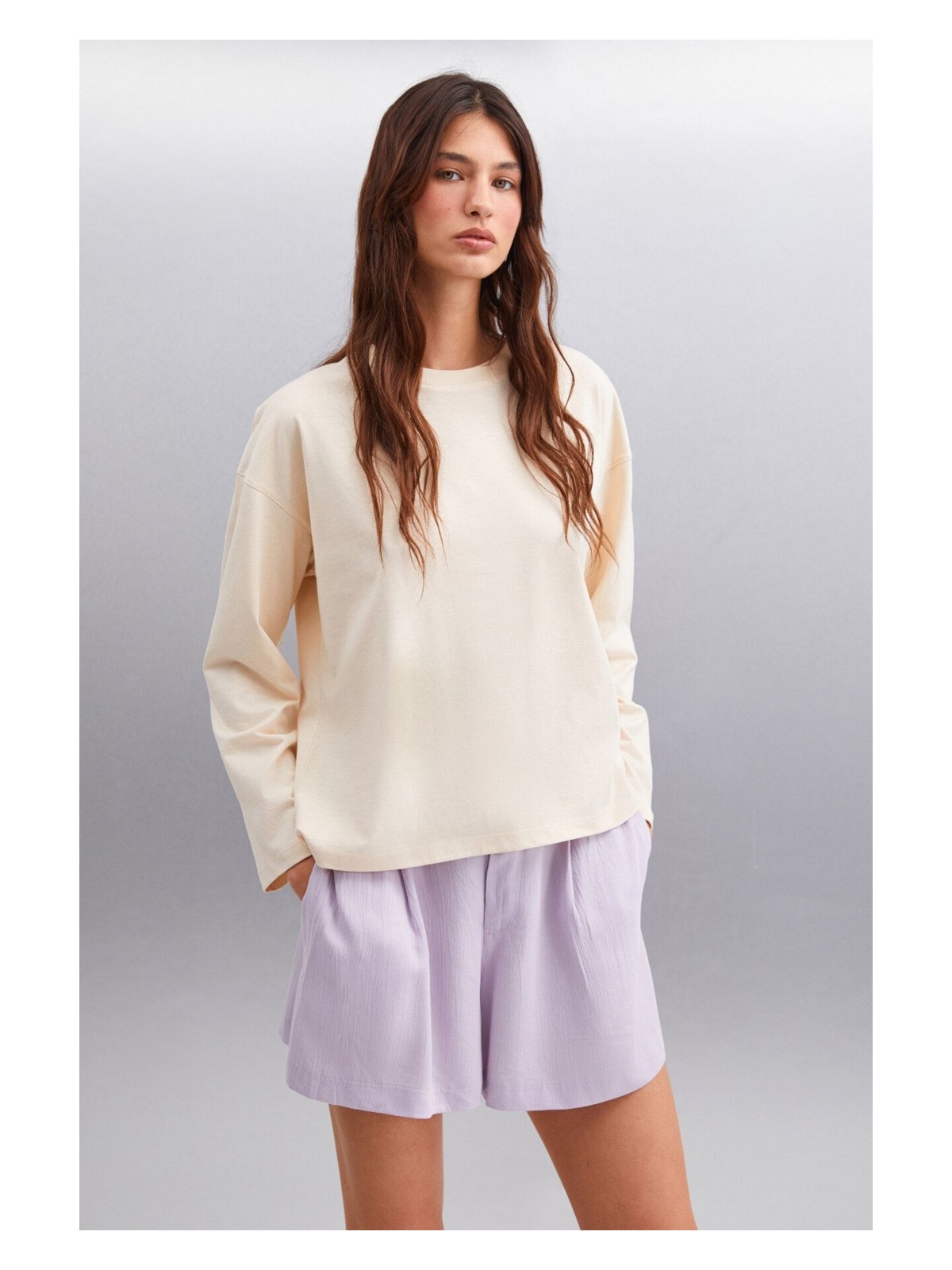 Grimelange Basıl Kadın Oversize %100 Organik Pamuk Örme Uzun Kol Bej T-shirt