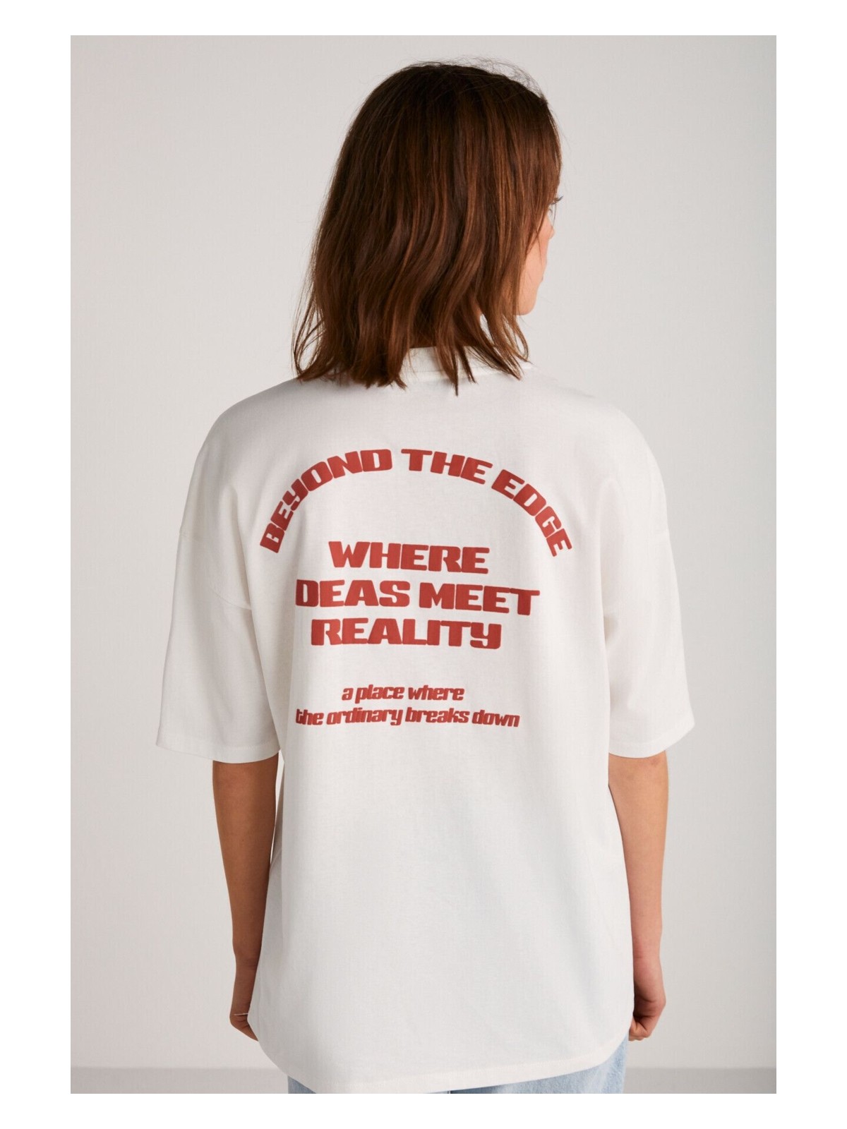 Grimelange Arcadıa Kadın Arka Ve Önü Yazi Detaylı %100 Organik Pamuklu Ekru/kırmızı T-shirt