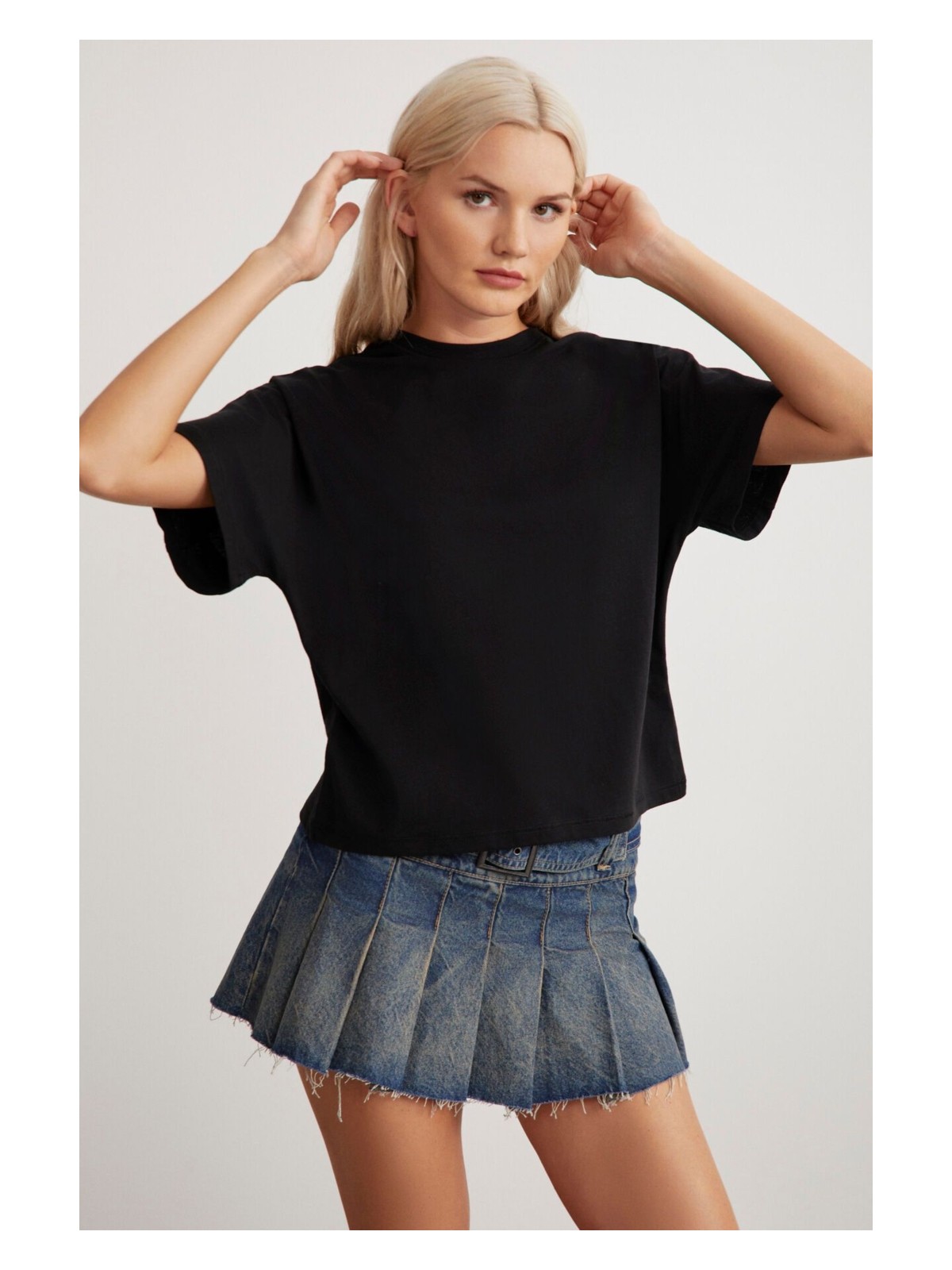 Grimelange Lottıe Kadın %100 Organik Pamuklu Regular Kalıp Bisiklet Yaka Basic Kısa Kollu Siyah T-shirt