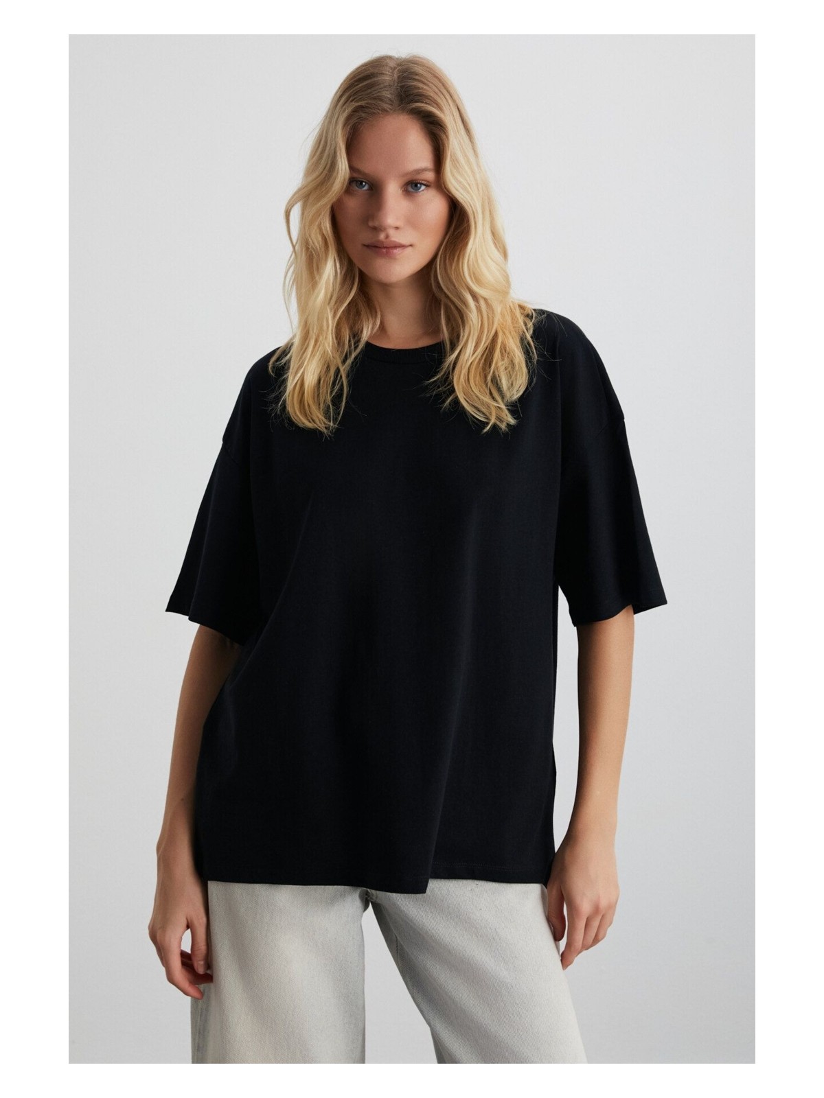 Grimelange LAGERTHA Kadın %100 organik Pamuklu Kalın Dokulu Oversize Fit Yuvarlak Yakalı Yeşil T-Shirt - Görsel 4