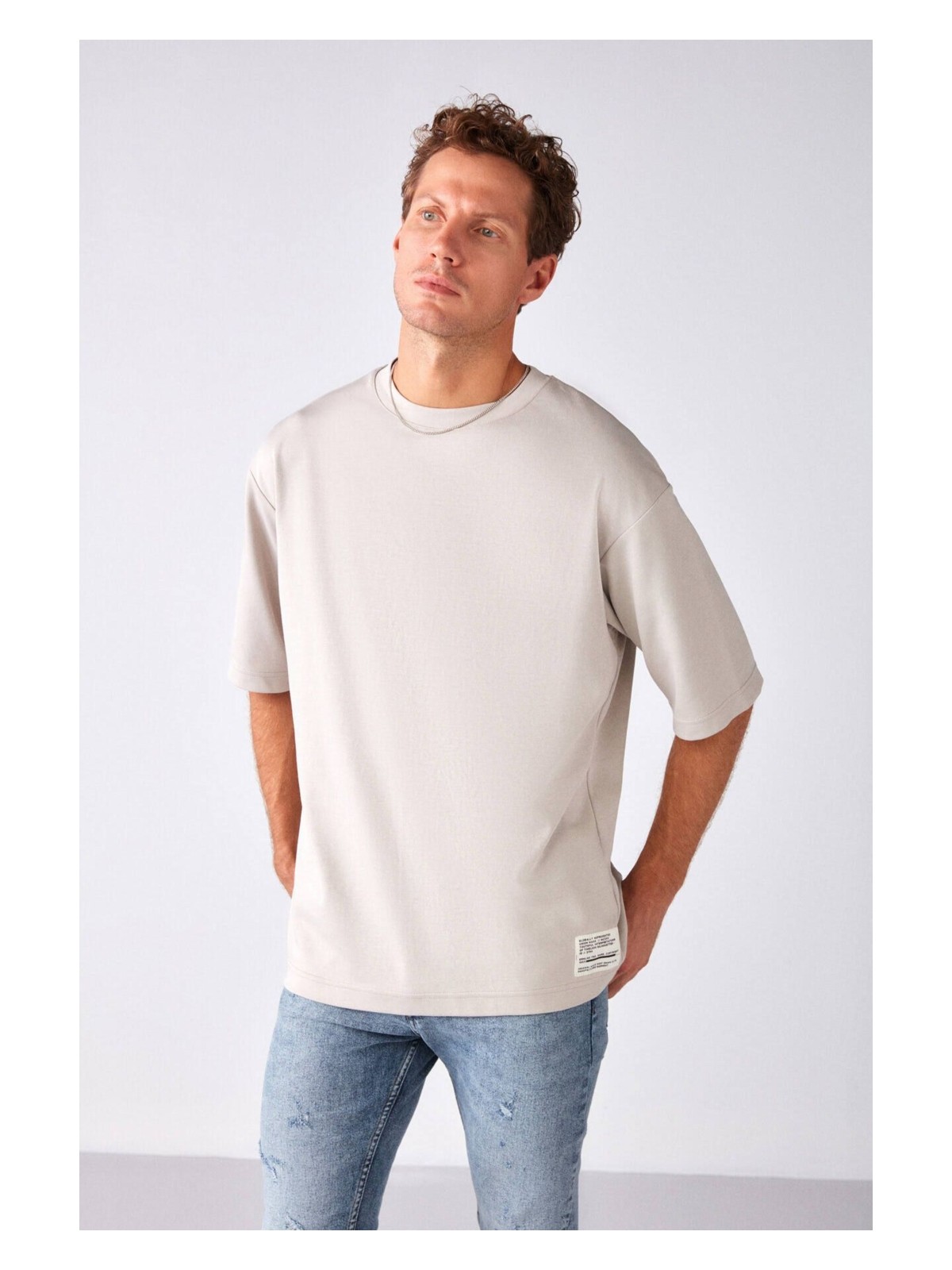 Grimelange Joel Erkek %100 Organik Pamuklu Kalın Kumaşlı Özel Dokulu Etiket Detaylı Oversize Taş Rengi T-shirt