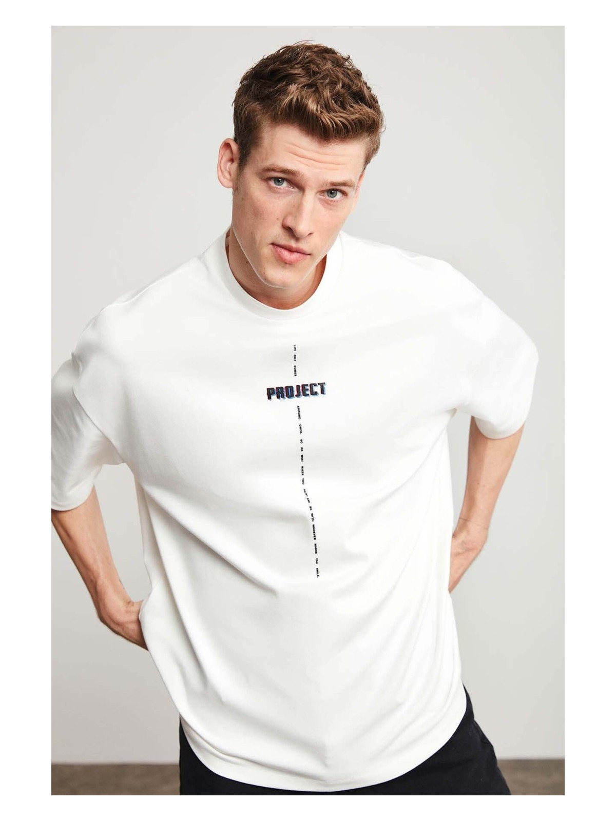 Grimelange Project Erkek Baskı Detaylı Oversize Fit %100 Organik Pamuk Örme Bisiklet Yaka Örme Beyaz T-shirt