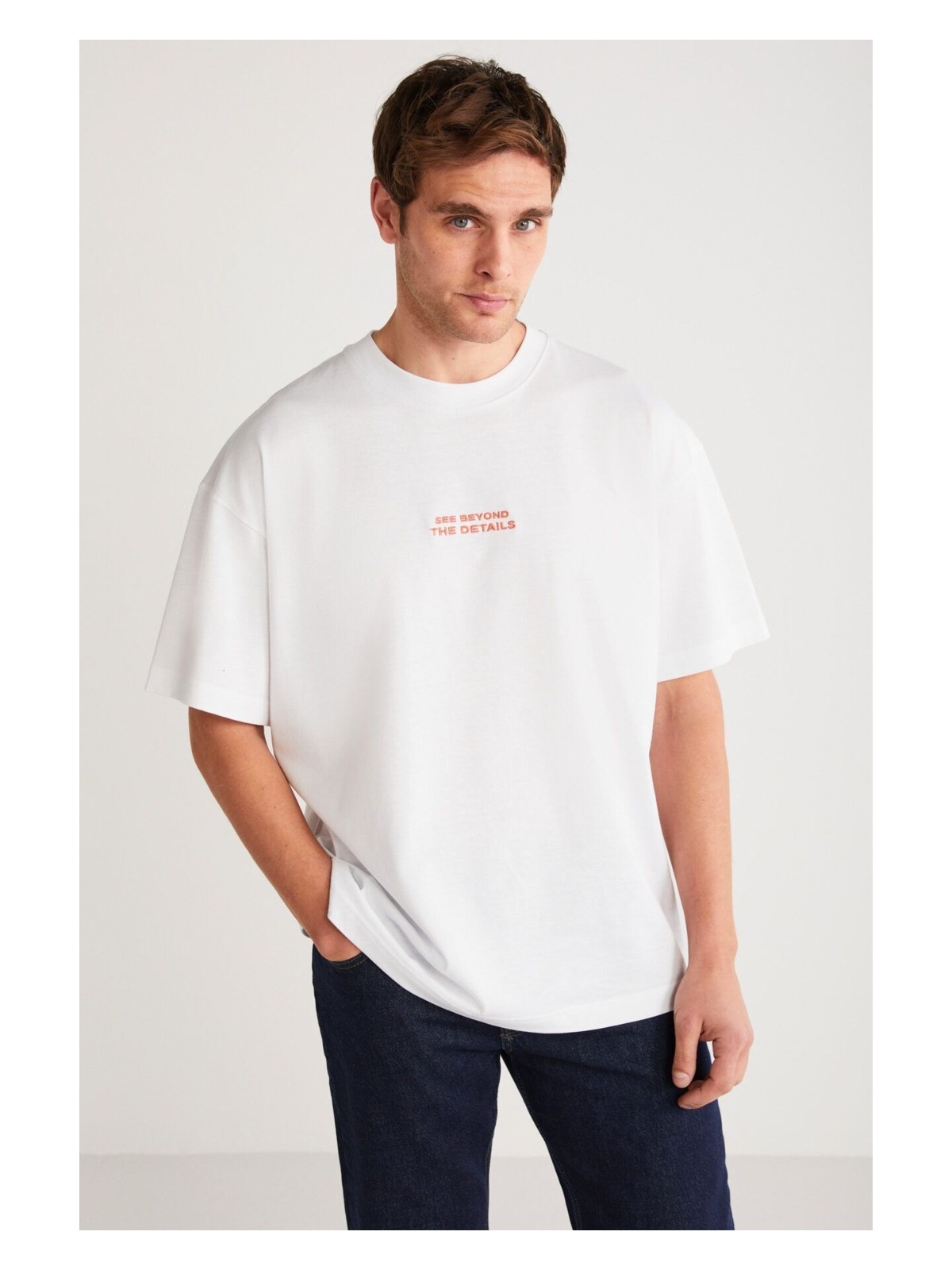 Grimelange Vıto Erkek %100 Organik Pamuklu Nakış Yazı Detaylı Oversize Bol Kesim Kısa Kollu Gri T-shirt - Görsel 4