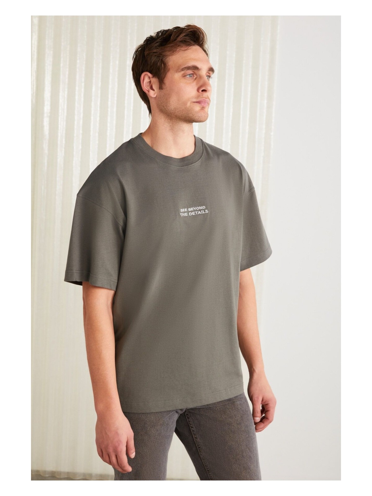 Grimelange Vıto Erkek %100 Organik Pamuklu Nakış Yazı Detaylı Oversize Bol Kesim Kısa Kollu Gri T-shirt