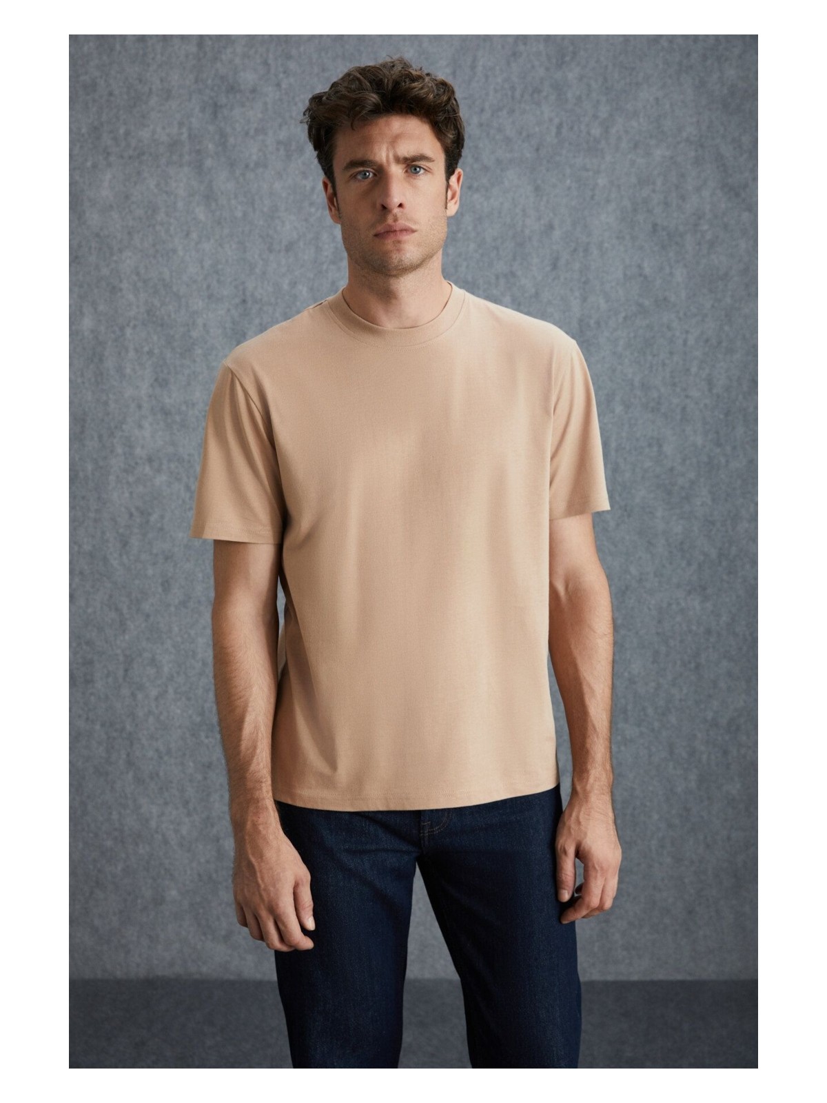 Grimelange Solo Erkek %100 Organik Pamuklu Kalın Dokulu Comfort Fit Bisiklet Yakalı Bej T-shirt