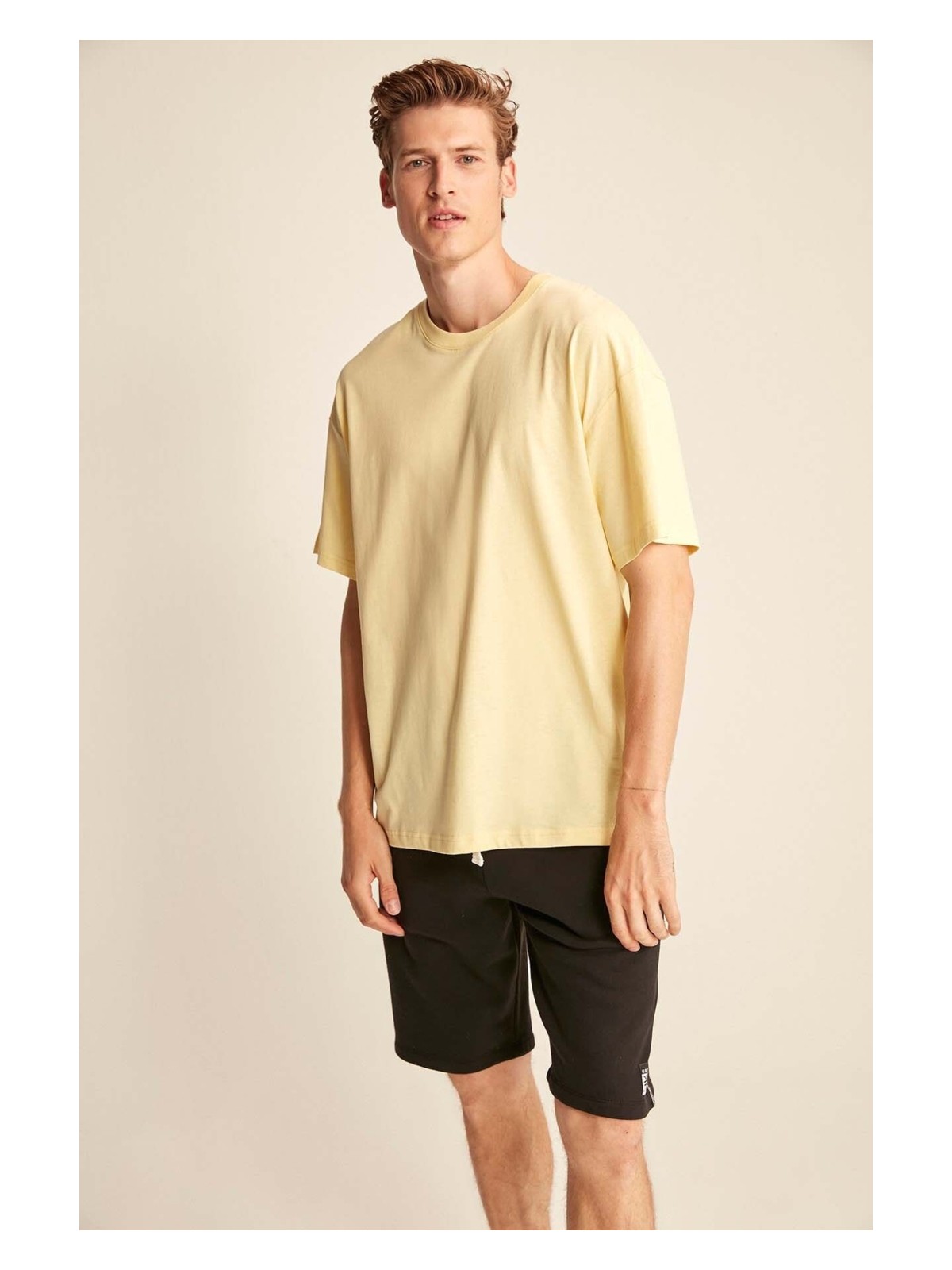 Grimelange Jett Erkek Oversize Fit %100 Organik Pamuk Kalın Dokulu Bisiklet Yakalı Beyaz T-shirt - Görsel 6