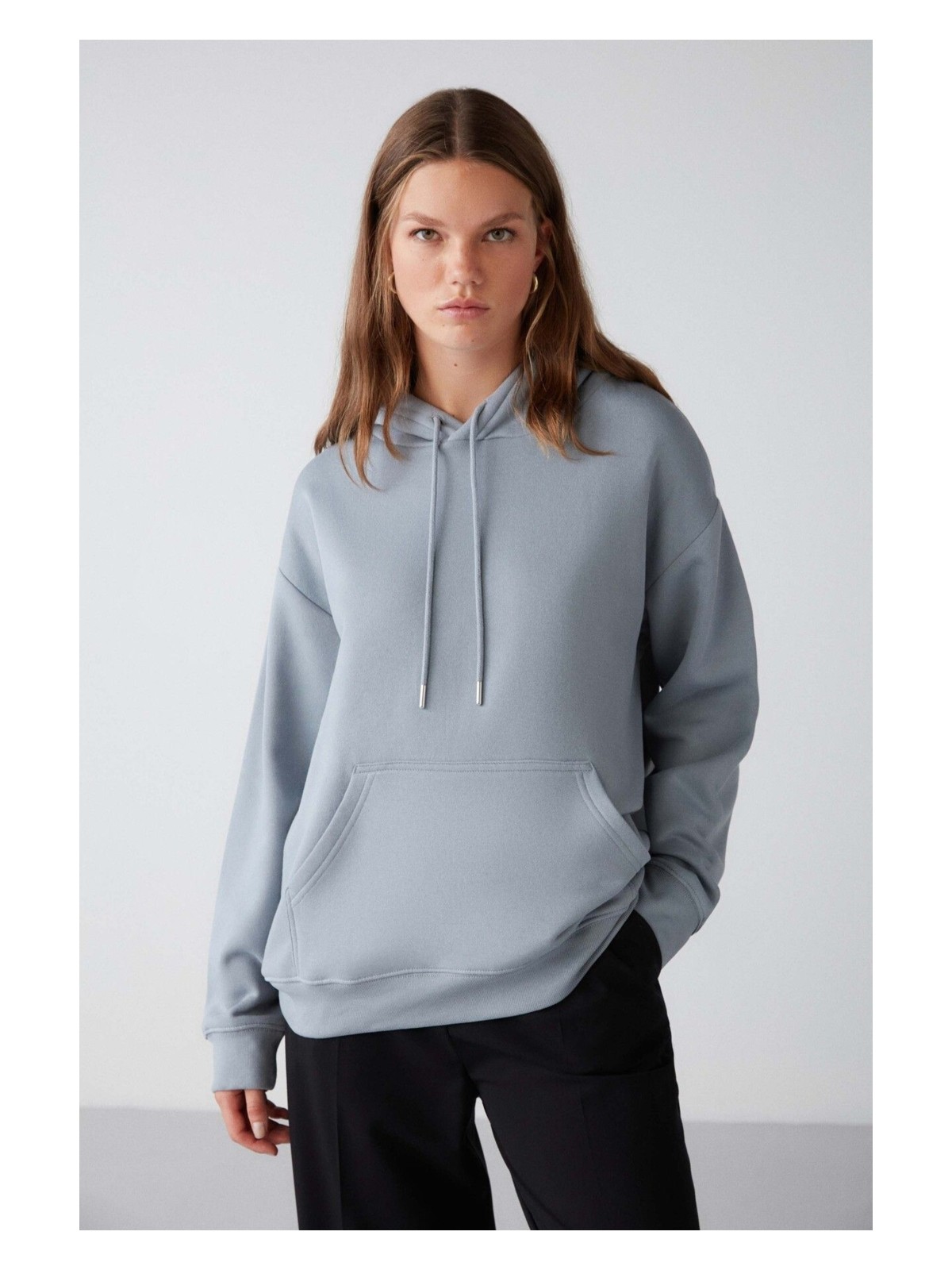 Grimelange Adel Kadın Organik Pamuklu Içi Polarlı Yumuşacık Relaxed Kanguru Cepli Kapüşonlu Mavi Sweatshirt