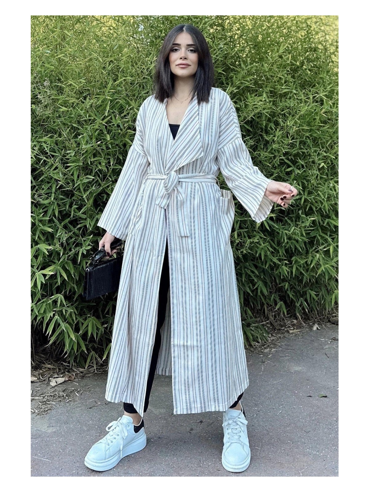 New Laviva Kadın Pudra & Bej Çizgili Kruvaze Yaka, Kemerli, Salaş Kesim, Yırtmaçlı, Çizgili, Uzun Trençkot - Görsel 6