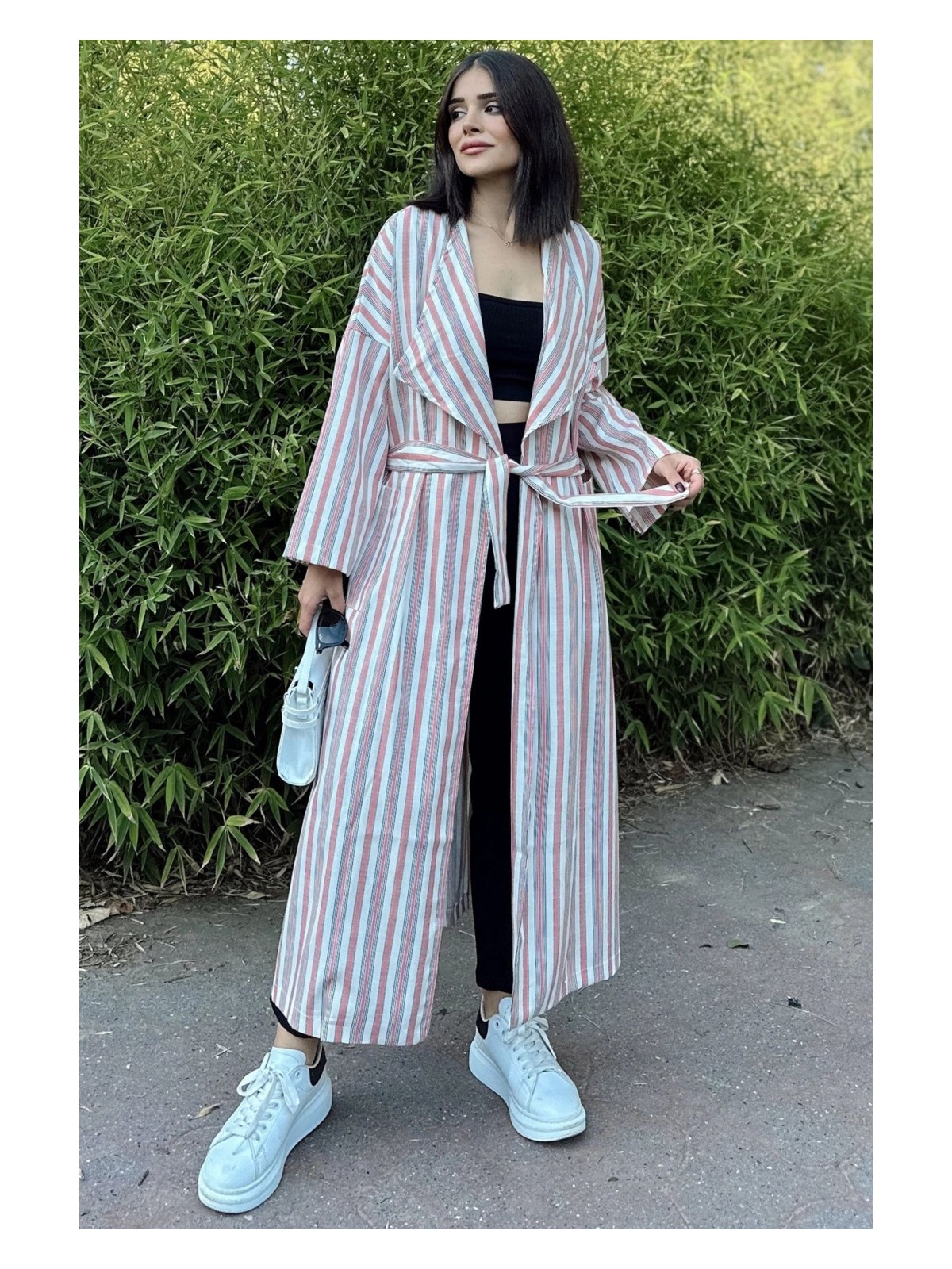 New Laviva Kadın Pudra & Bej Çizgili Kruvaze Yaka, Kemerli, Salaş Kesim, Yırtmaçlı, Çizgili, Uzun Trençkot - Görsel 4