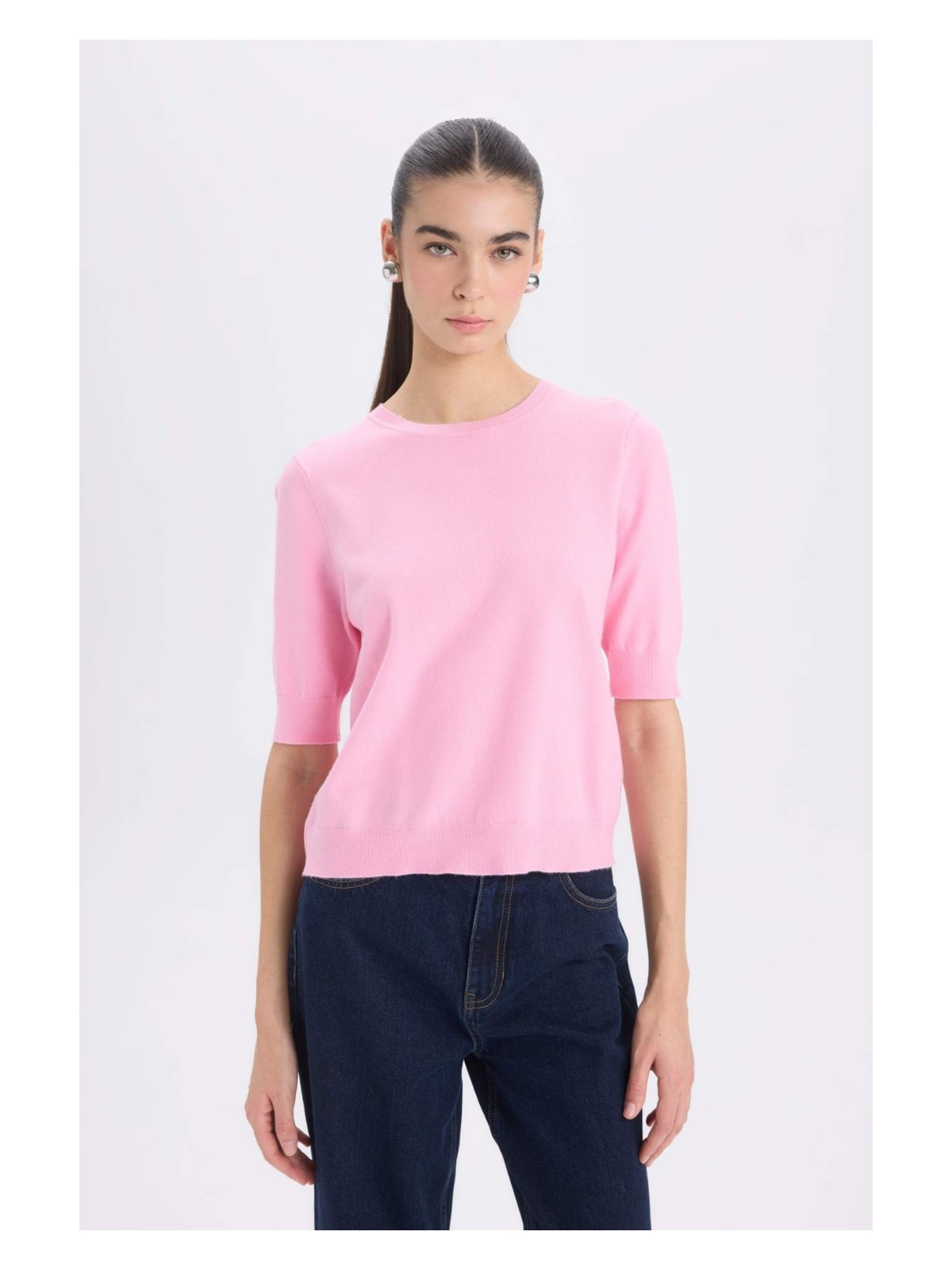 DeFacto Regular Fit Bisiklet Yaka Basic Düz Kısa Kollu Triko Kazak D6272AX25SM - Görsel 3