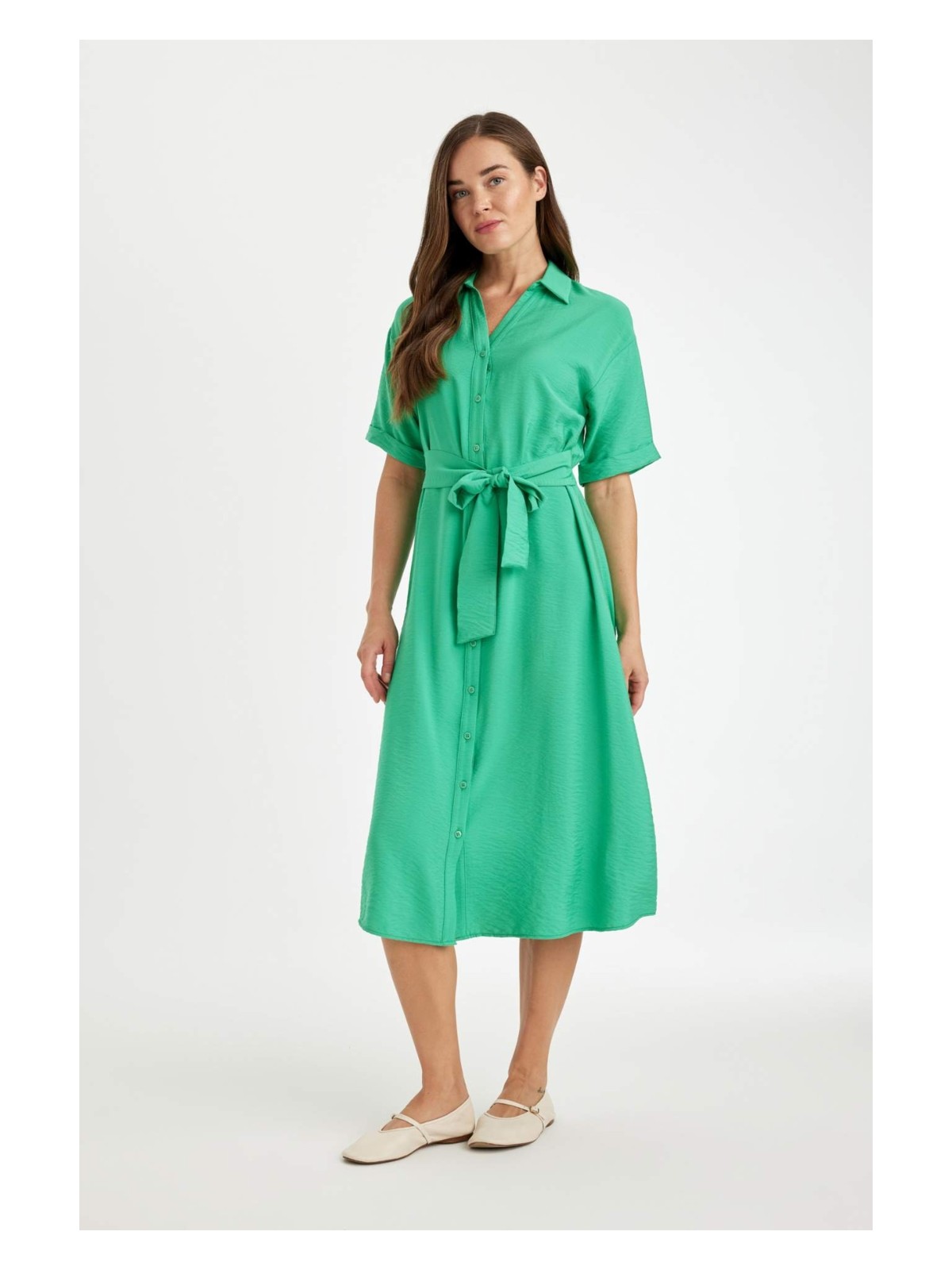 DeFacto Regular Fit Gömlek Yaka Kısa Kollu Elbise D4055AXNS