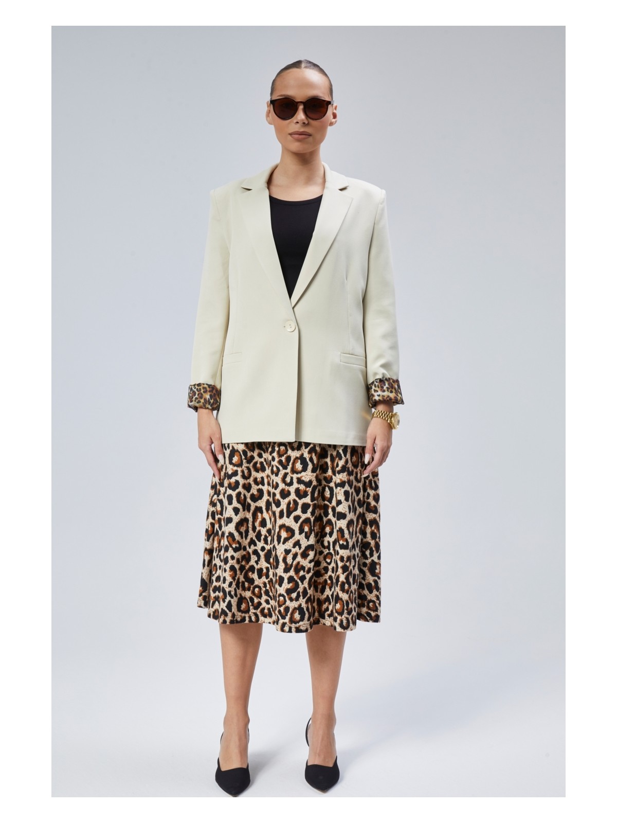 Bolivente Kahverengi Kruvaze Yaka Kolu Katlama Detaylı Regular Vatkalı Blazer Ceket - Görsel 4