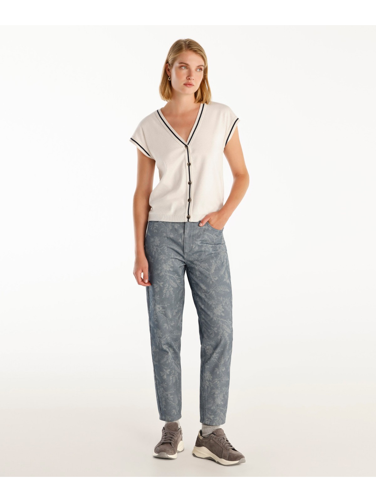 Yargıcı Normal Bel Düz Kalıp Denim Pantolon - Görsel 4