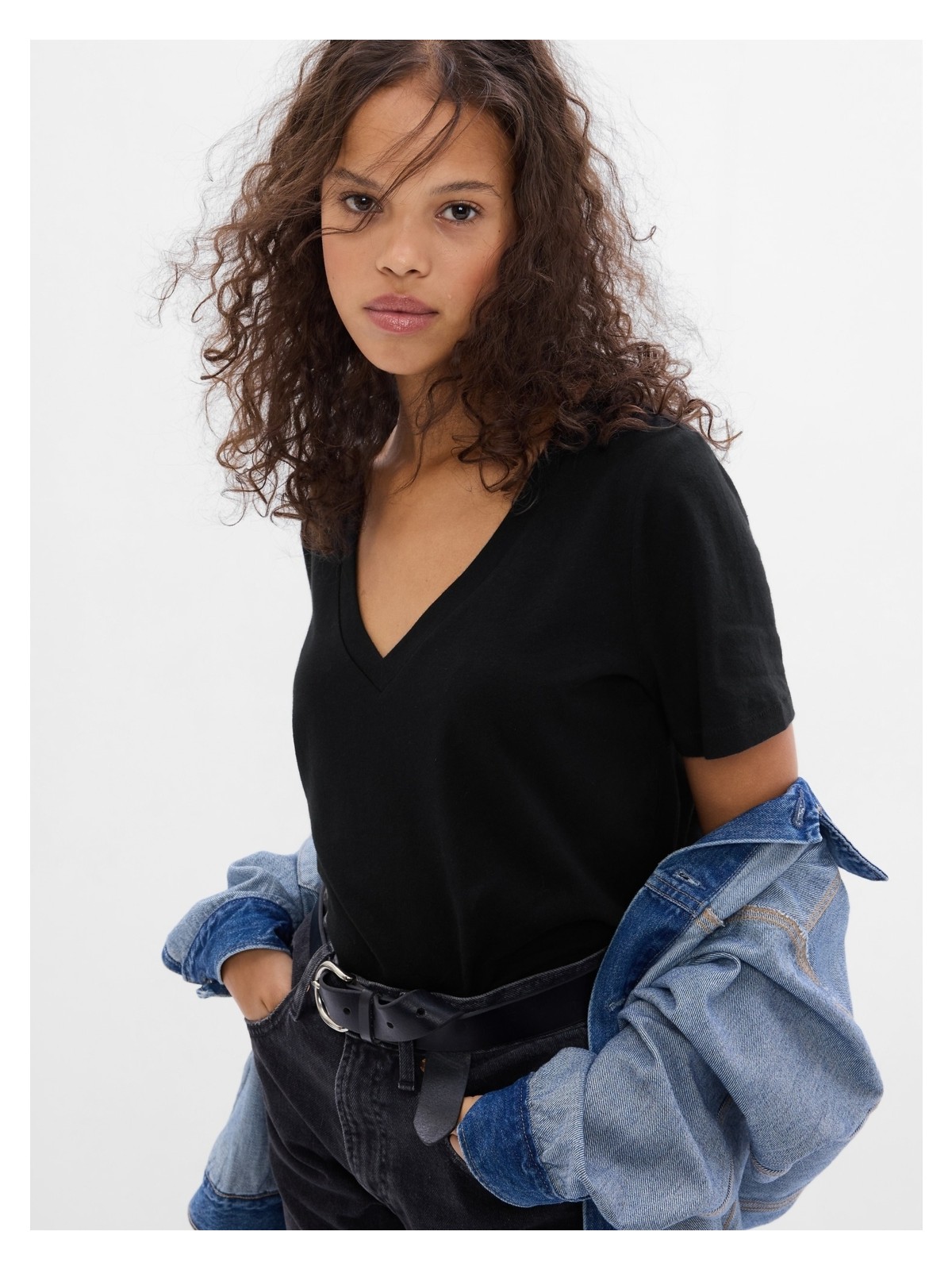 Gap Kadın Siyah Organik Pamuk Vintage V Yaka T-Shirt