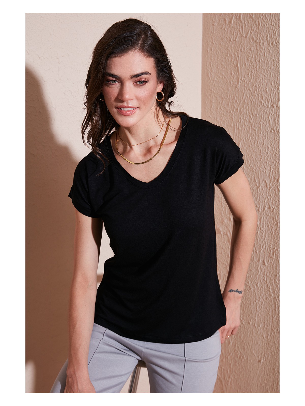 Lela V Yaka Rahat Kesim Yırtmaçlı Bluz Bayan BLUZ 5862000