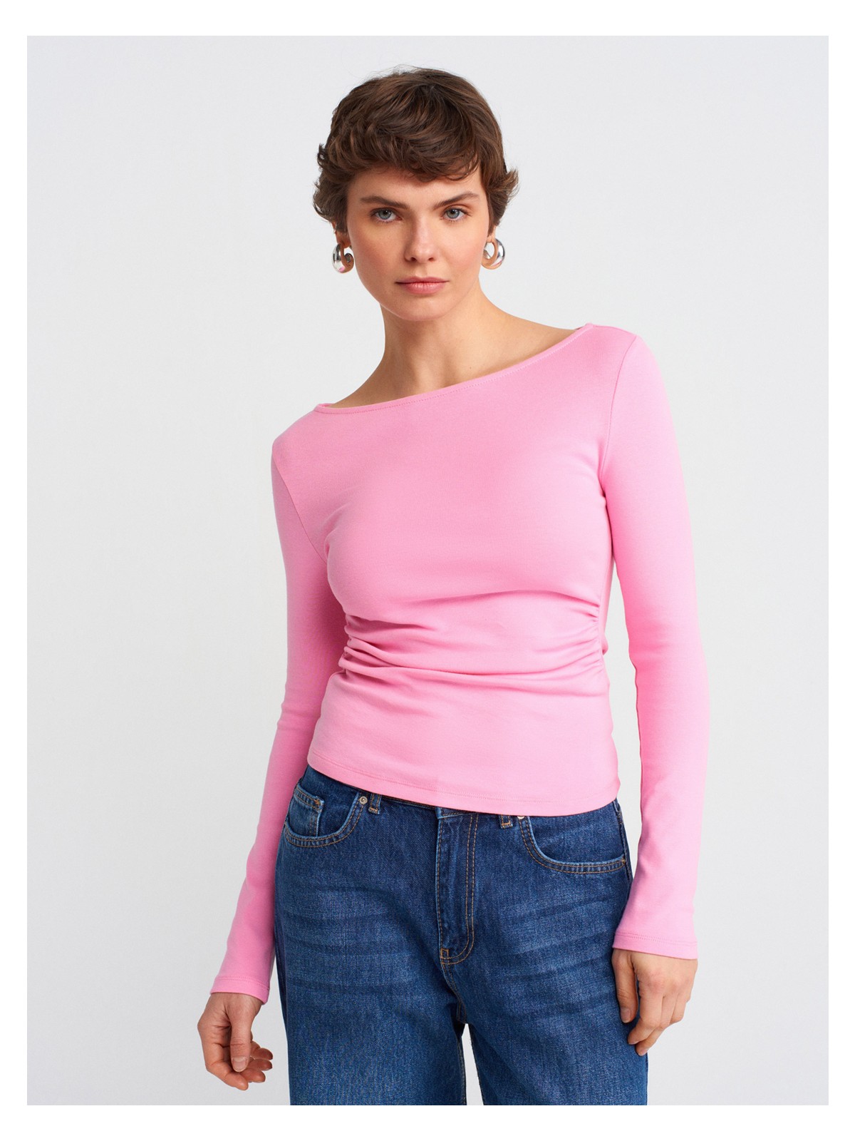 Dilvin 31401 Büzgülü Kayık Yaka Top-Koyu Kahve - Görsel 7