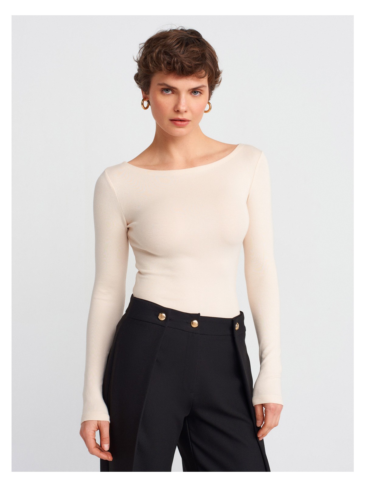 Dilvin 31332 Kayık Yaka Uzun Kollu Top-Siyah - Görsel 8