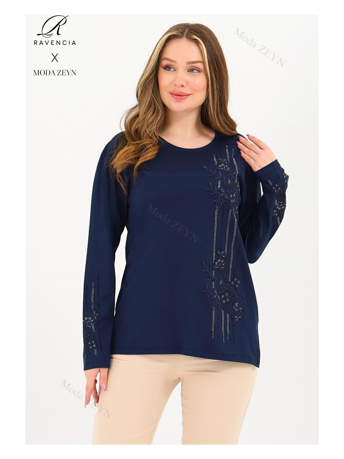 Ravencia Kadın Orta Yaş ve Üzeri Viskon Şerit Desen Taşlı Işlemeli Likralı Gri Anne Penye Bluz - Görsel 7