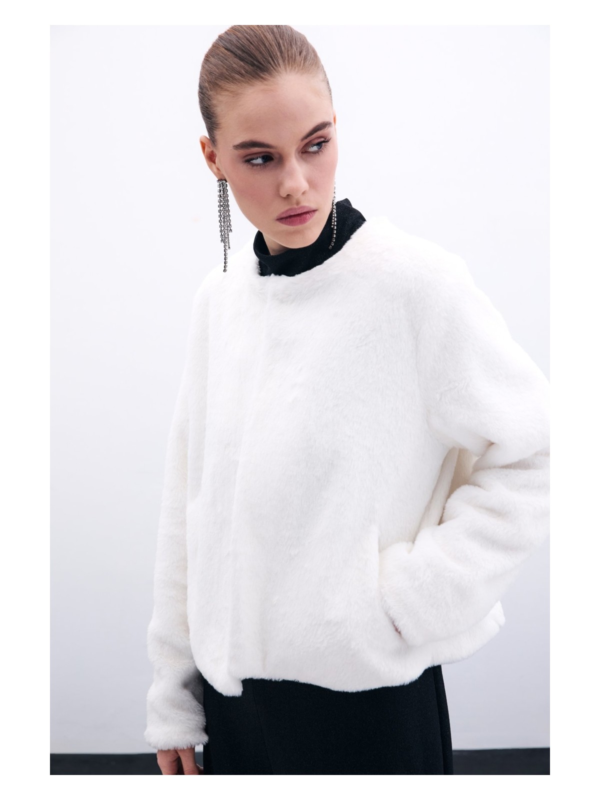 Sateen Yakasız Peluş Ceket - Ekru