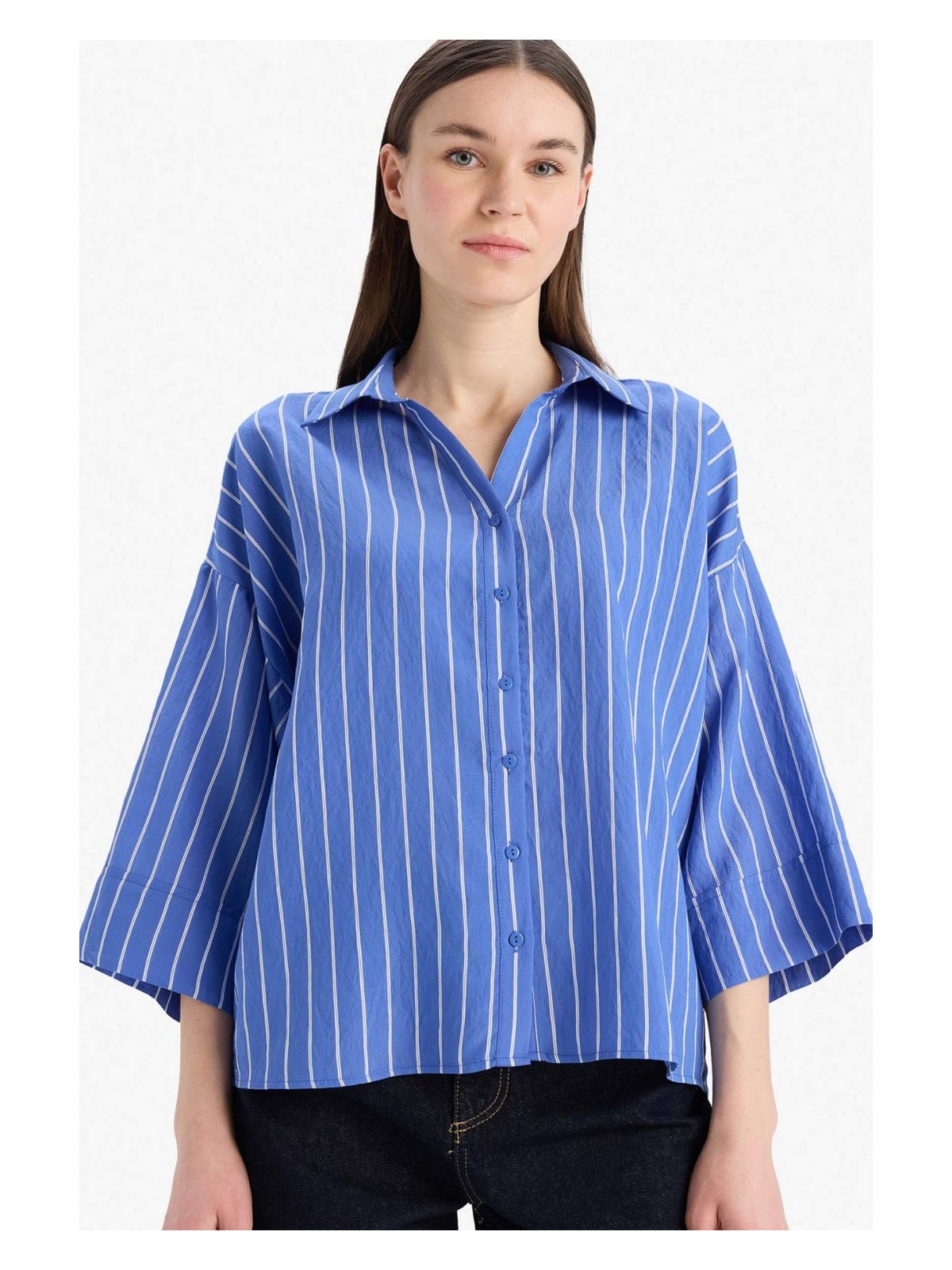 DeFacto Regular Fit Çizgili Geniş Uzun Kollu Gömlek F0227AX25SP