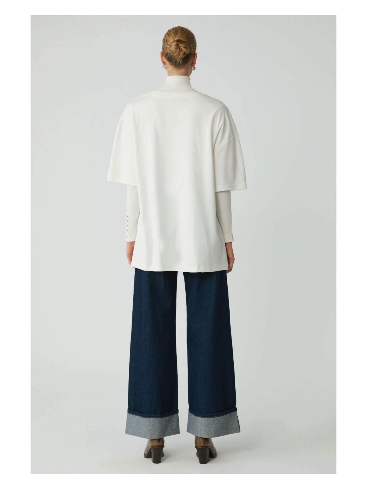Ethiquet Modest Vıvıan Kadın %100 Organik Pamuklu Oversize Fit Bisiklet Yaka Krem Büyük Beden T-shirt - Görsel 6