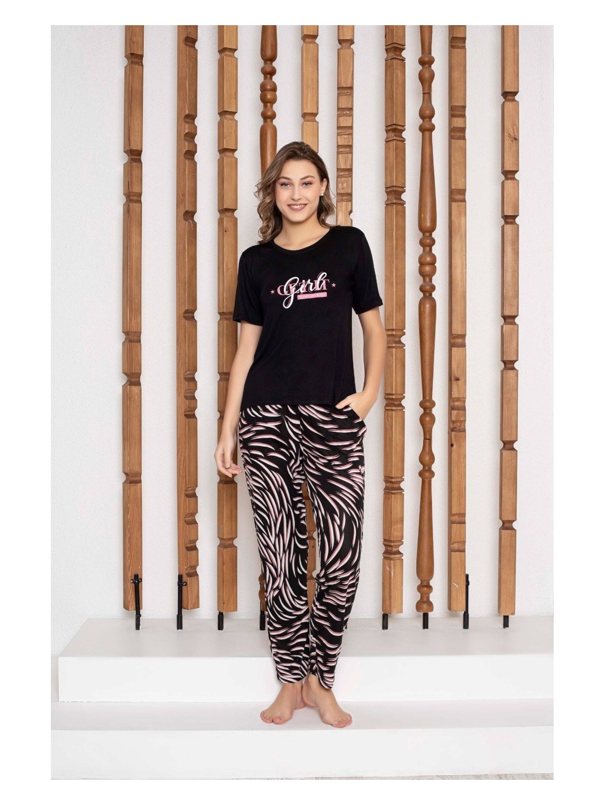 Guava Kadın Düğmesiz Bisiklet Yaka Viskon Yazlık Kısa Kol Cepli Pijama Takımı - Görsel 5