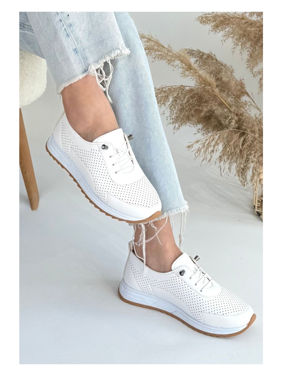 Shemard Tone Beyaz Cilt Bağcıklı Spor Ayakkabı