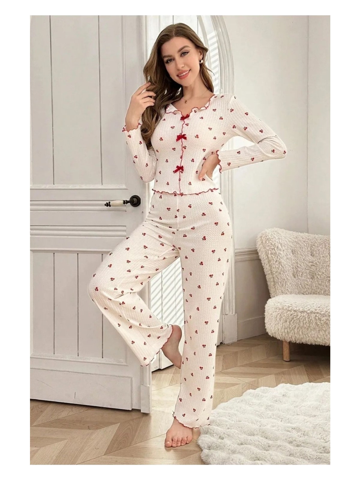 Bella Notte Pamuklu Kiraz Desenli Mevsimlik Pijama Takımı