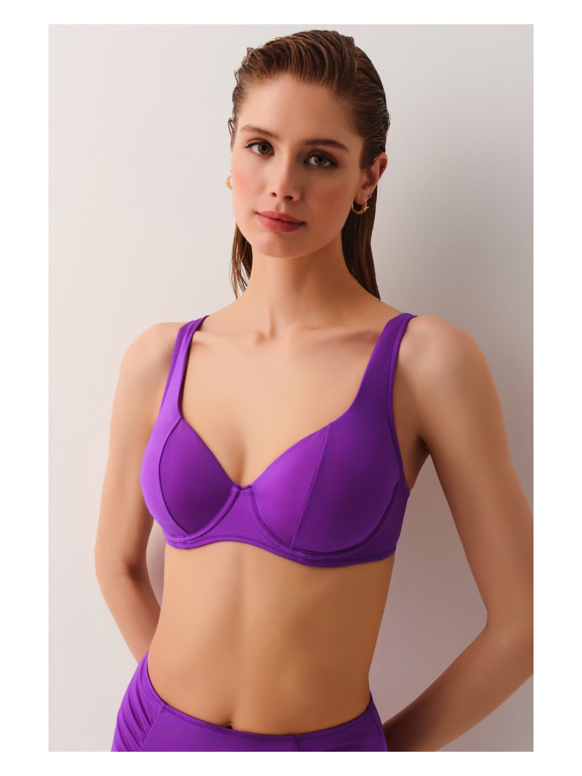 Suwen Balenli Toparlayıcı Bikini Üst