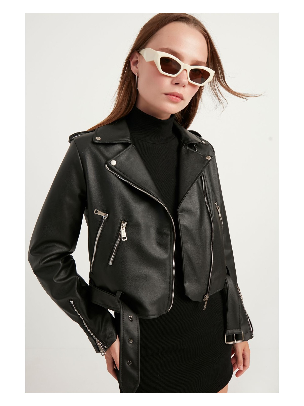 Meecy Kadın Siyah Fermuar Detaylı Deri Ceket