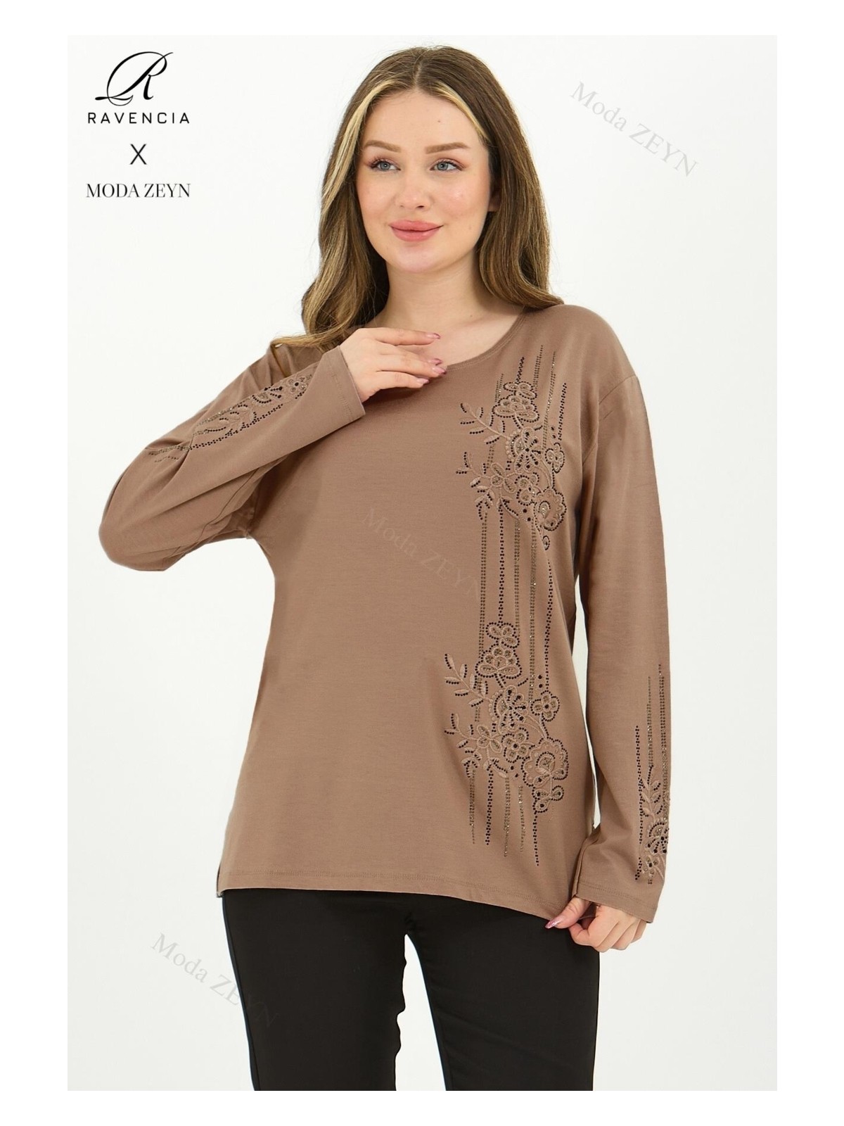 Ravencia Kadın Orta Yaş ve Üzeri Viskon Şerit Desen Taşlı Işlemeli Likralı Gri Anne Penye Bluz - Görsel 10