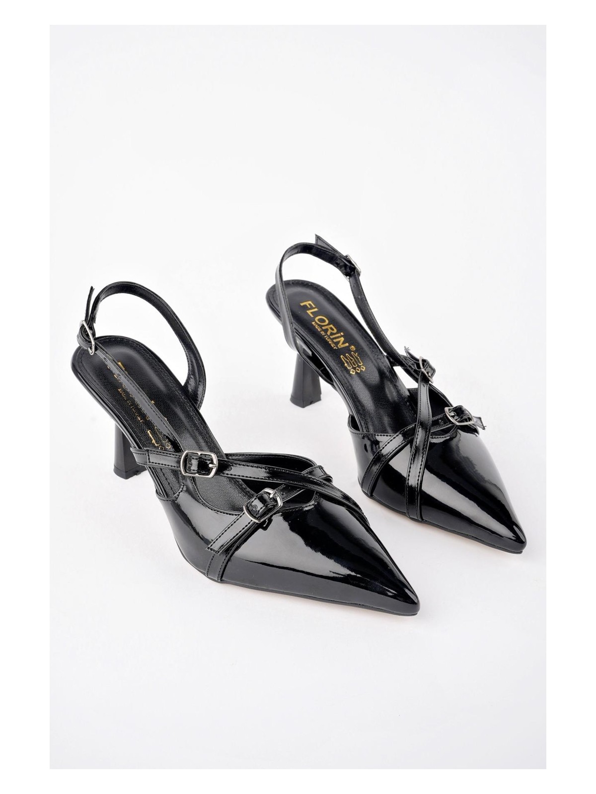 Muggo Michelle Garantili Arkası Açık Kemer Detaylı Iki Bantlı Rugan Kadın Topuklu Ayakkabı