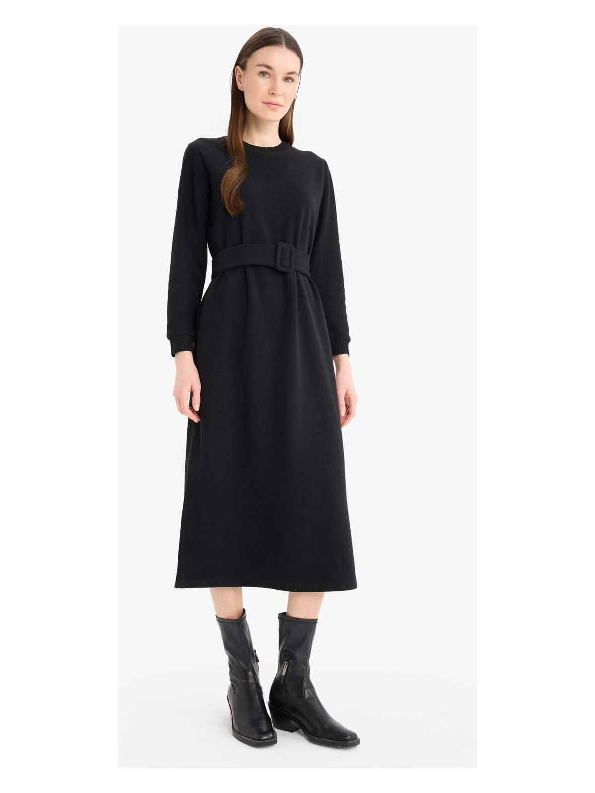 DeFacto Bisiklet Yaka Basic Düz Selanik Kumaş Uzun Kollu Midi Elbise F4154AX25SP