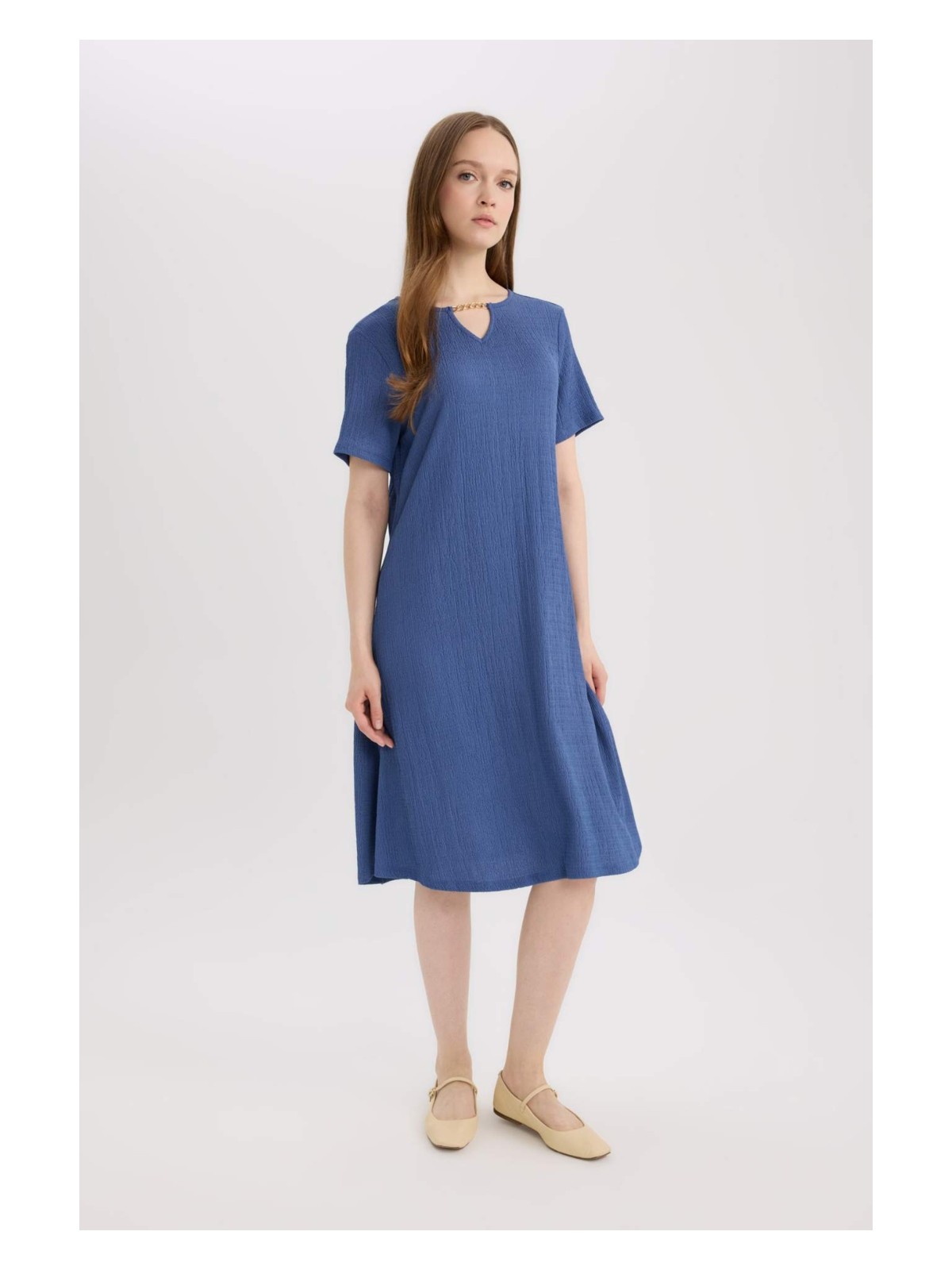 DeFacto Apaş Yaka Basic Bürümcük Midi Elbise D3834AX25SM - Görsel 3