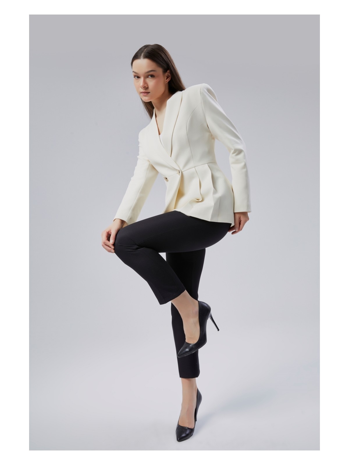 Bolivente Haki Regular Fit Pile Detaylı Blazer Ceket - Görsel 4