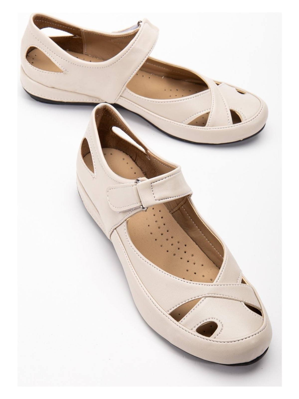 Dilimler Ayakkabı Kadın Günlük Ortopedik Ayakkabı Bej Büyük Numara Kafes Model Bantlı