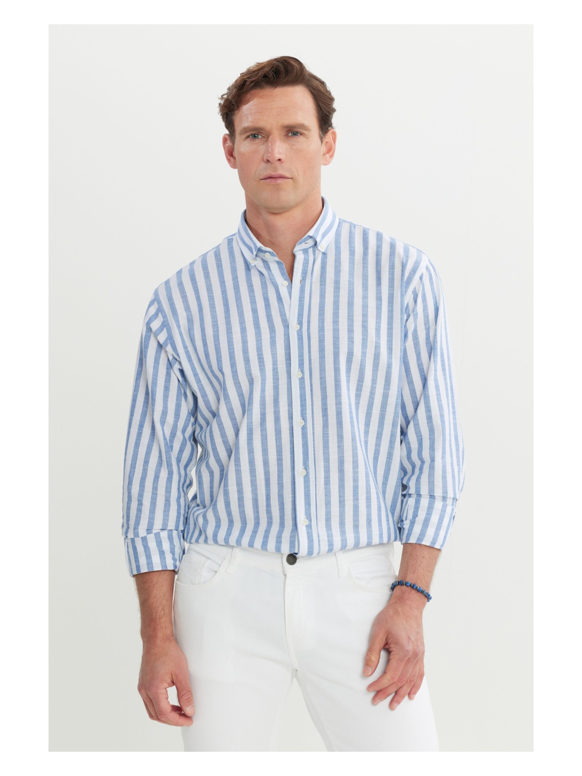 Altınyıldız Classics %100 Pamuk Comfort Fit Rahat Kesim Düğmeli Yaka Çizgili Gömlek