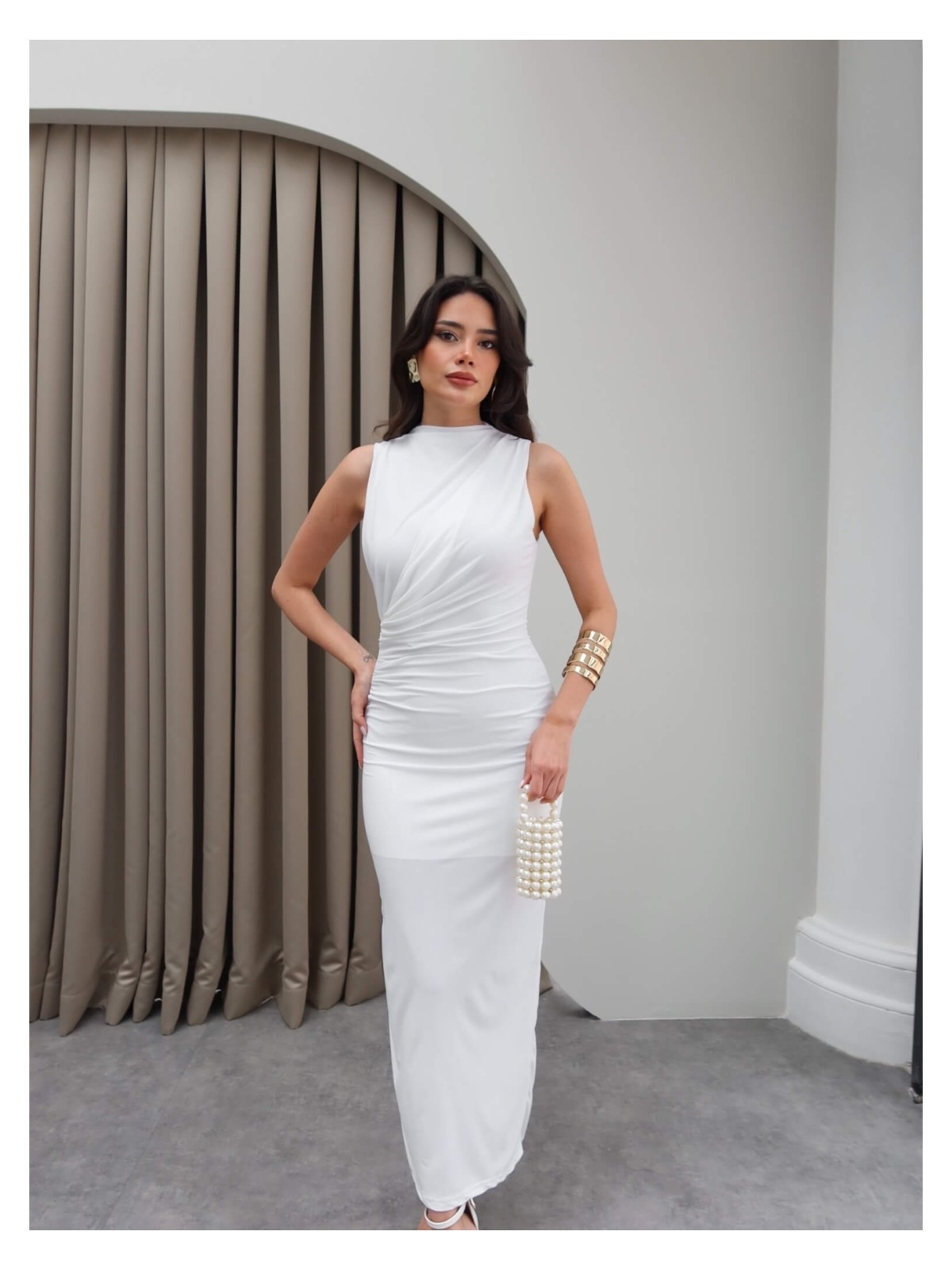 Esra Helvacı Drapeli Yırtmaçlı Midi Elbise - Görsel 5