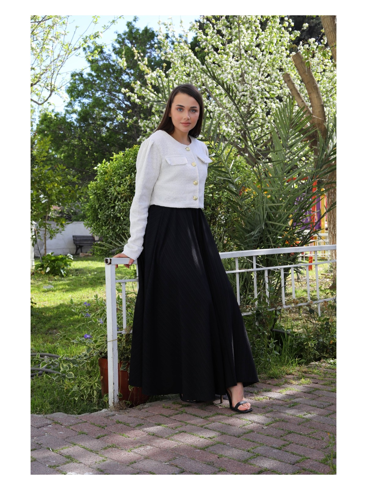 Vellichor Beli Lastikli Süper Kloş Etek - Görsel 5