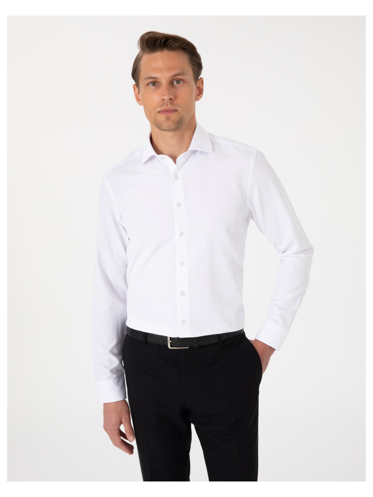 Pierre Cardin Erkek Beyaz Slim Fit Uzun Kollu Armürlü Gömlek 50307108-VR013