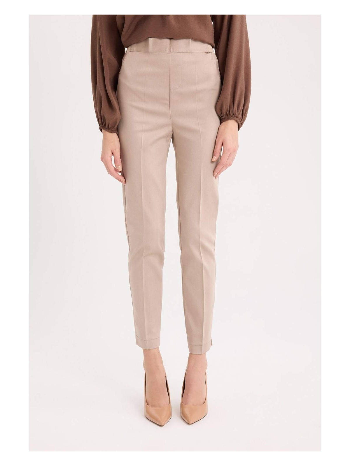 DeFacto Sigaret Saten Pantolon Normal Bel Beli Lastikli Düz Paça Basic Düz J8743AZ24WN - Görsel 7