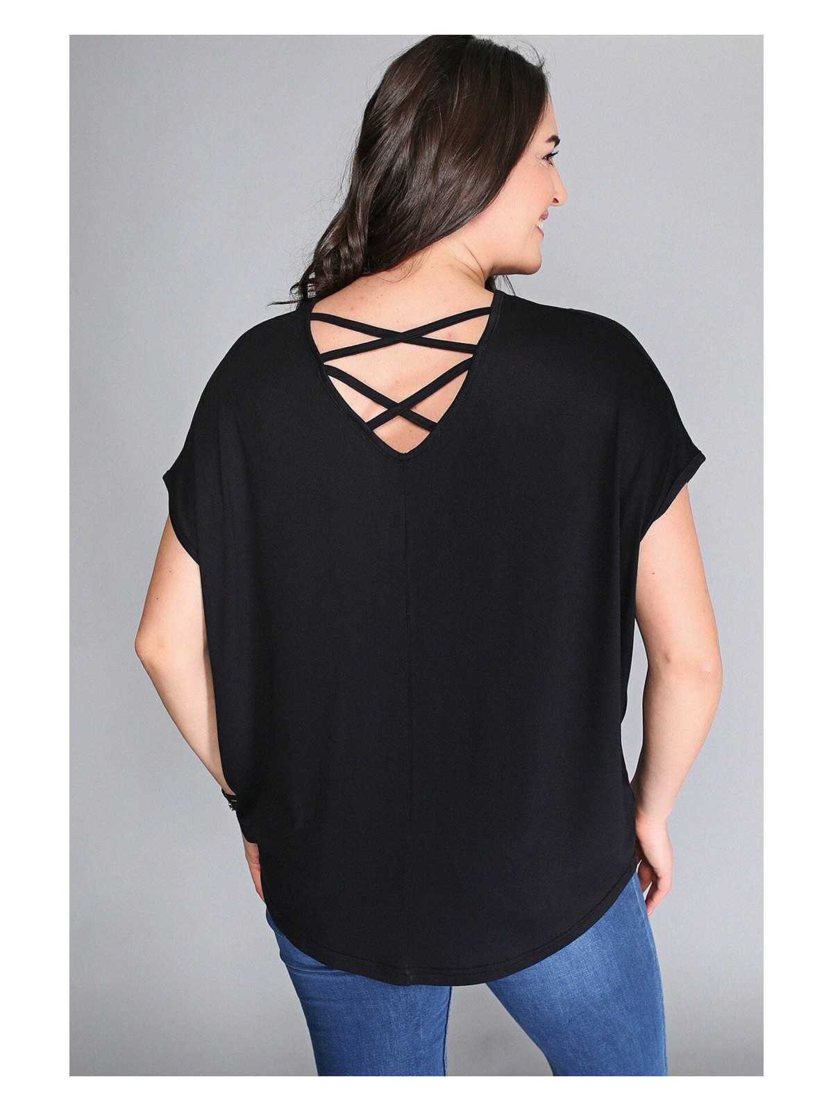 Curvy Trend Büyük Beden Sırt Çapraz Kısa Kol Bluz