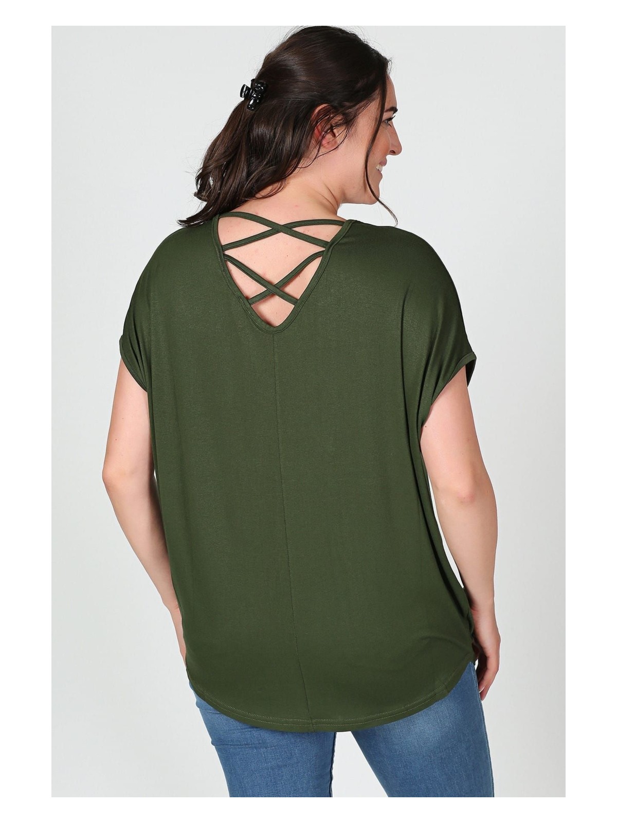 Curvy Trend Büyük Beden Sırt Çapraz Kısa Kol Bluz - Görsel 3