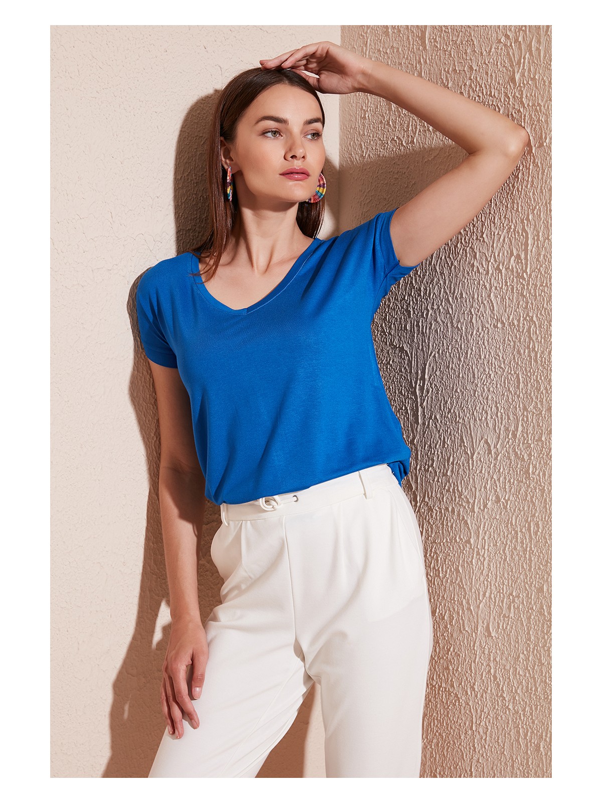 Lela V Yaka Relaxed Fit Yırtmaç Detaylı 2'li Paket Bluz Bayan Bluz 5862000S2 - Görsel 4