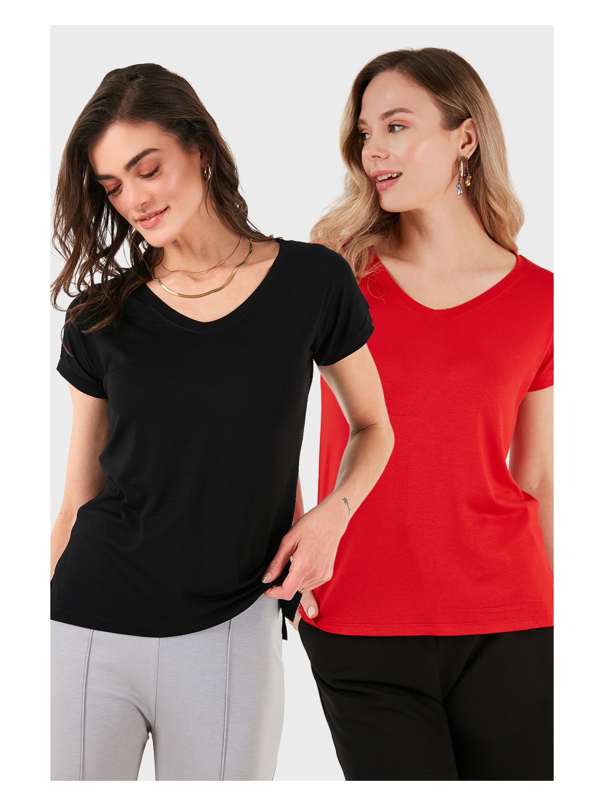 Lela V Yaka Relaxed Fit Yırtmaç Detaylı 2'li Paket Bluz Bayan Bluz 5862000S2